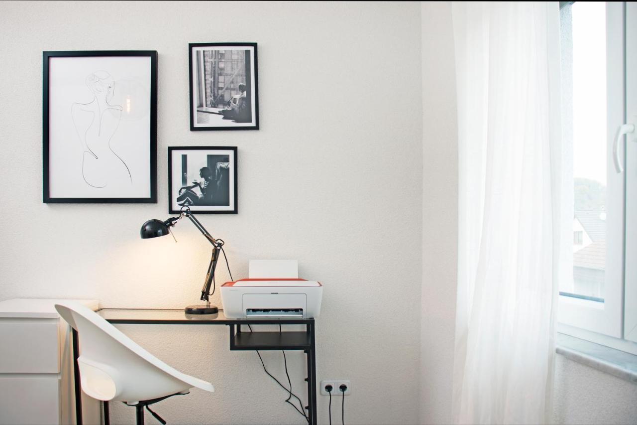 Blackncozy - Design Appartement Mit Boxspringbett Und Balkon Lörrach Kültér fotó